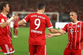 竞赛事-包含冲刺阶段意大利杯传出新动向；皇家马德里防线松动；管理层表态——引发热议；赛程密集仍需轮换的词条