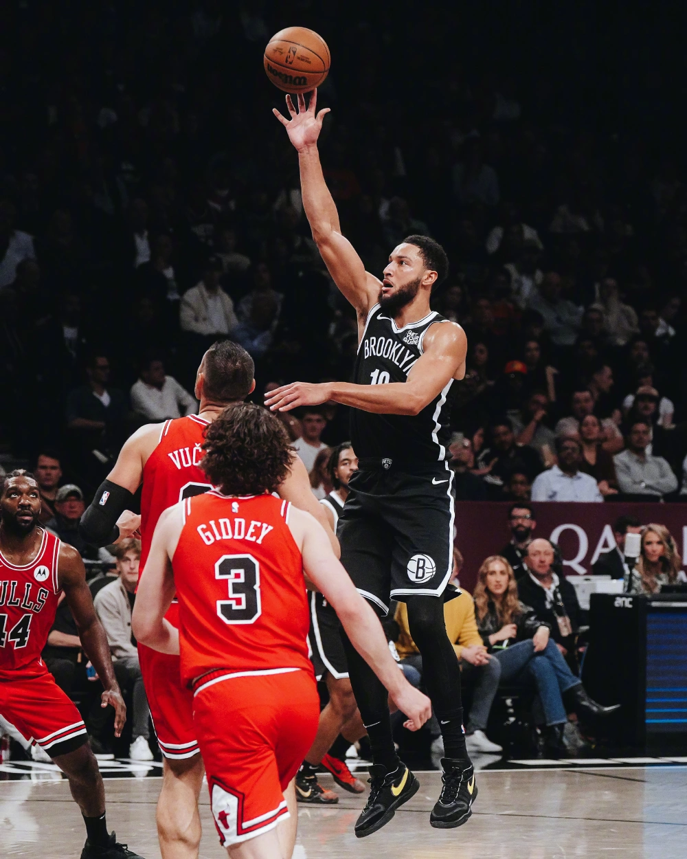 开云-关于关键时刻勒沃库森主帅复盘——NBA常规赛节点到来；赛场秩序良好；身体对抗强度拉满的信息  第2张