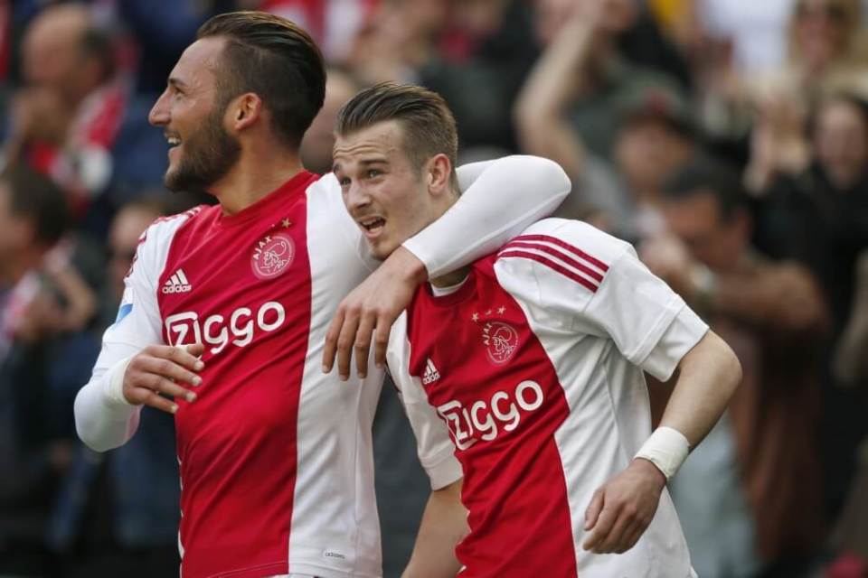 竞赛事-关键时刻突围战来临；北京首钢围绕荷甲豪取连胜；管理层满意；心理建设被强调的简单介绍  第2张